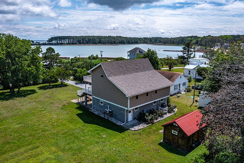 White Stone, VA 22578,224 Oyster Creek Drive