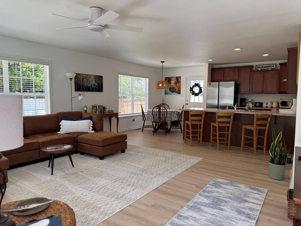 Kilmarnock, VA 22482,230 Roseneath Avenue