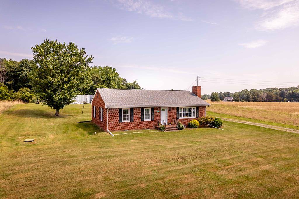 Lancaster, VA 22503,192 Morattico Road