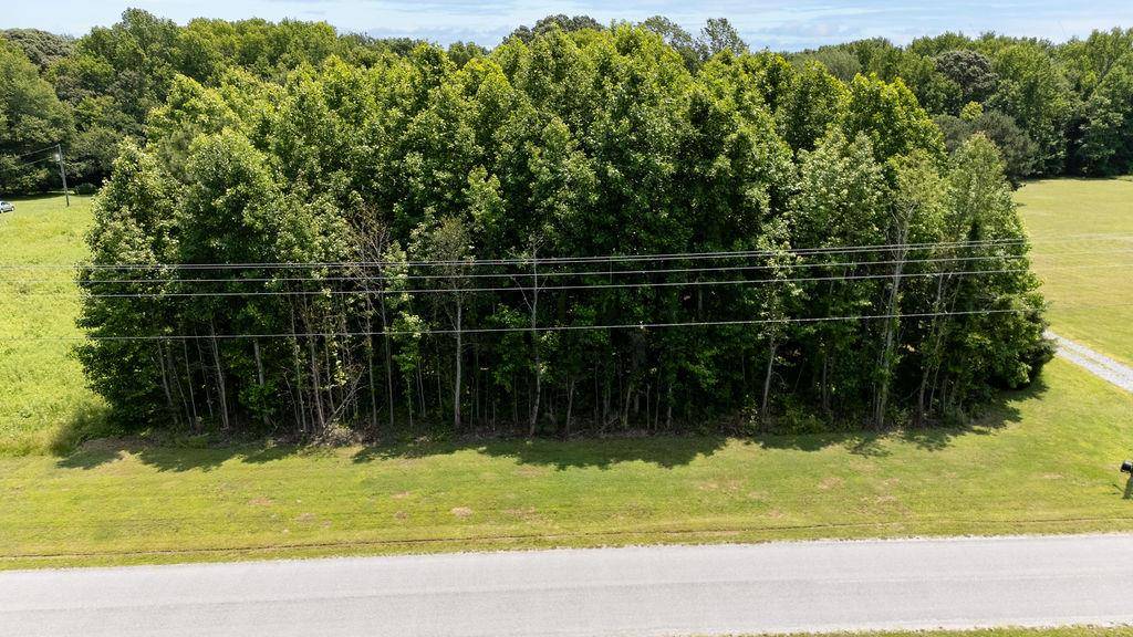 Kilmarnock, VA 22482,670 Hardings Wharf Drive
