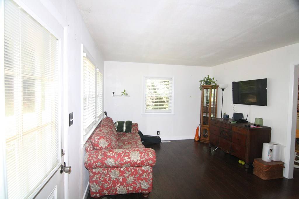 Lancaster, VA 22503,436 West Point Road