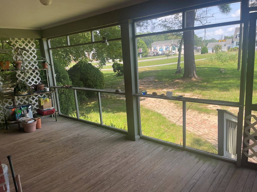 Montross, VA 22520,23 Dingley Rd
