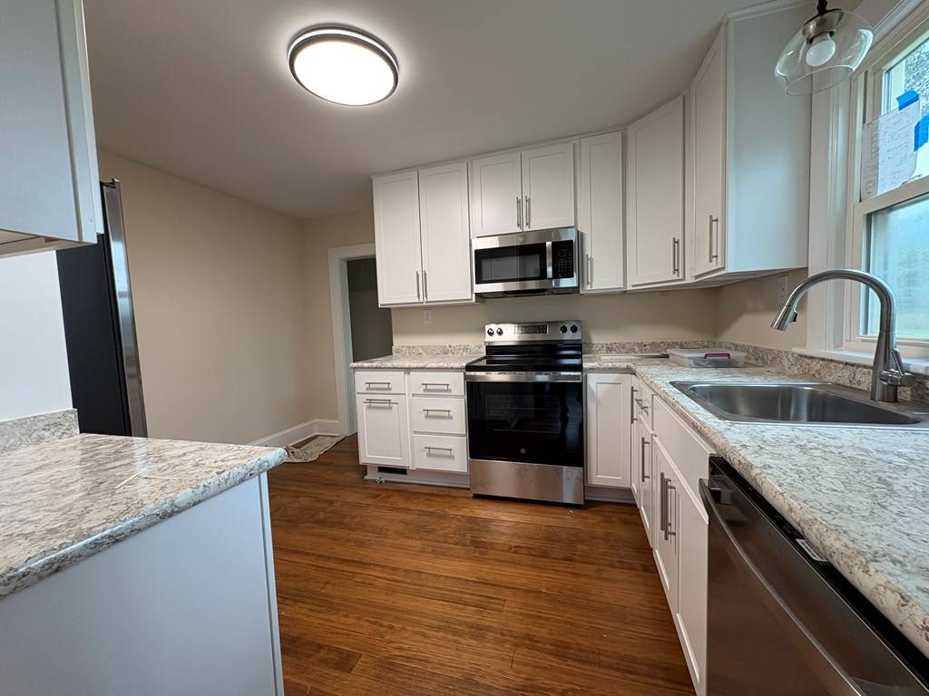 Callao, VA 22435,15073 Richmond Road