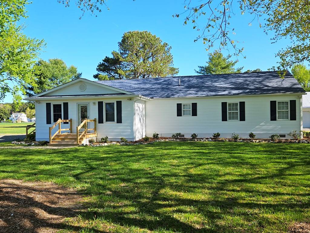 Heathsville, VA 22473,2920 Newmans Neck Road