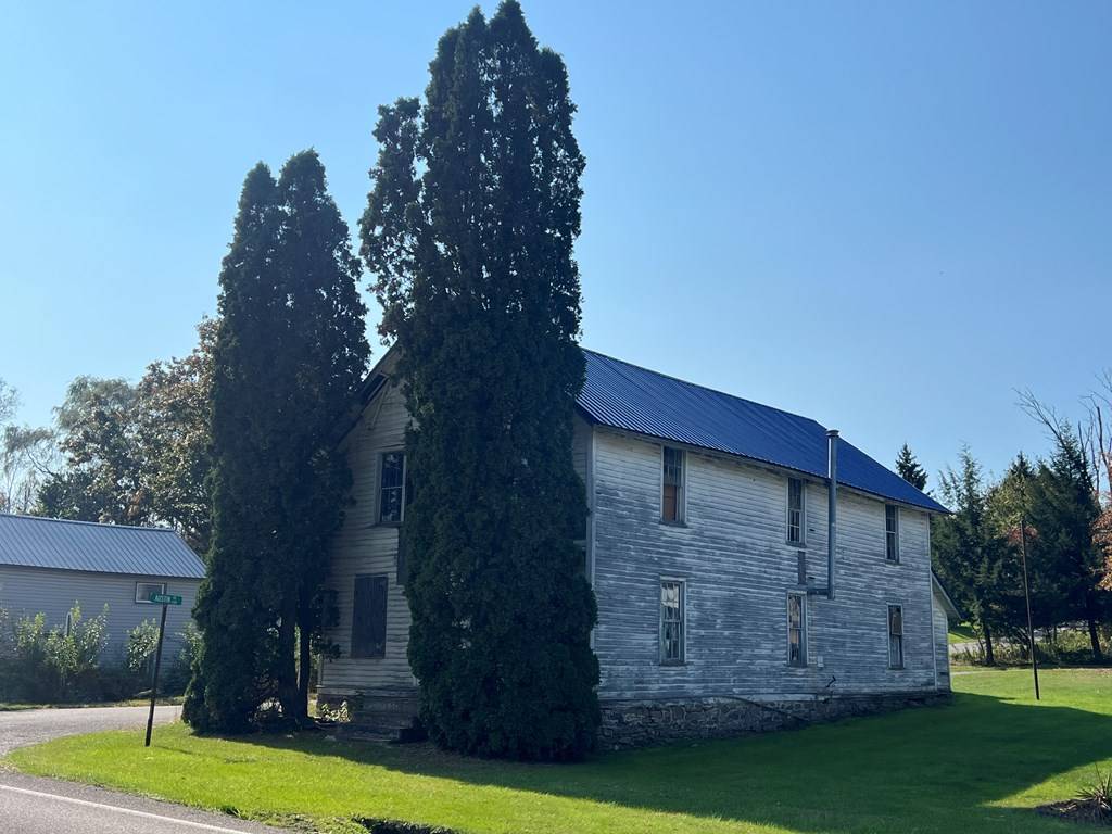Wellsboro, PA 16901,483 Catlin Hollow Road