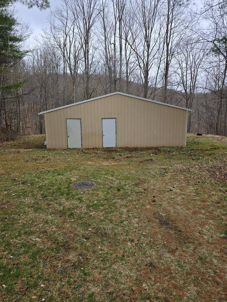Millerton, PA 16936,50 Pine Hill Dr.