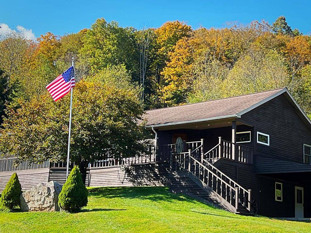 Galeton, PA 16922,28 Hill Hollow Rd