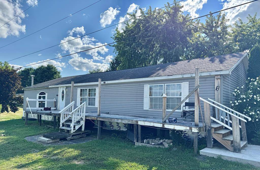 Tioga, PA 16946,193 Sunset Circle