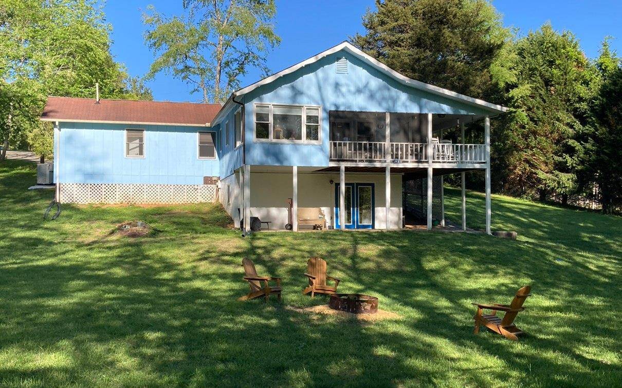 Hayesville, NC 28904,55 Chatuge Hills