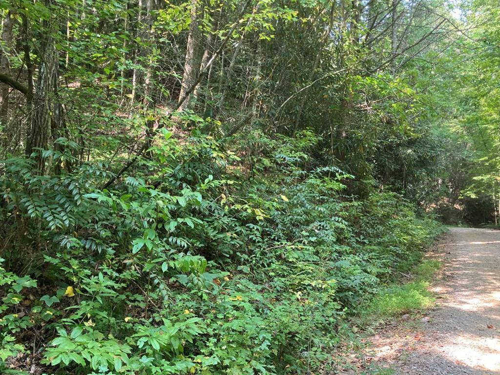 Murphy, NC 28906,5.8 Copper Creek Road