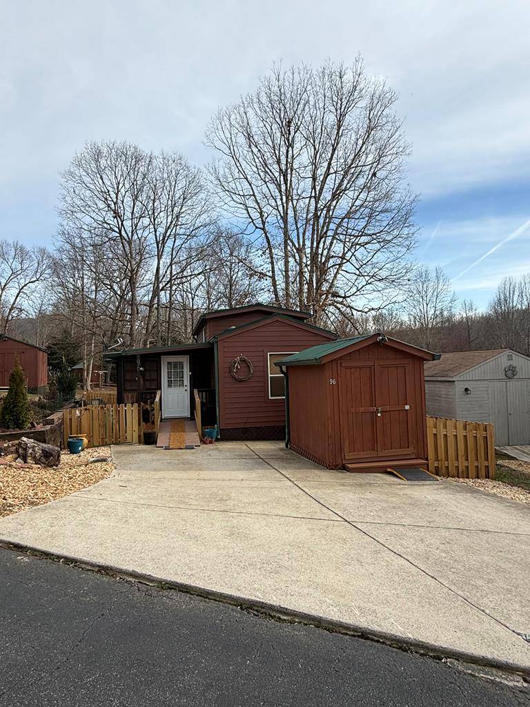 Cleveland, GA 30528,96 Stag Leap Drive