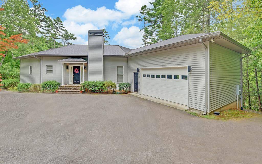 Lakemont, GA 30552,2841 Crow Creek Road