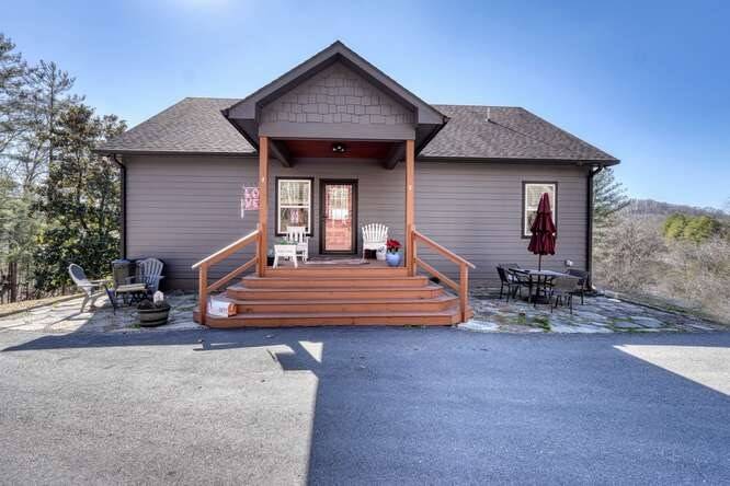 Hayesville, NC 28904,1072 Mcdonald Road