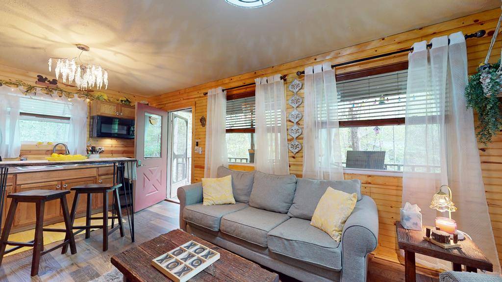 Hiawassee, GA 30546,4692 Mitchell Cove Road