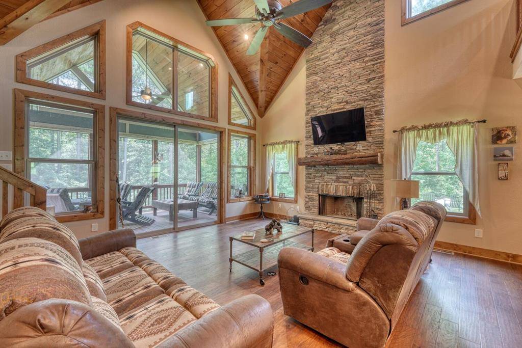 Blairsville, GA 30512,690 Stables Loop