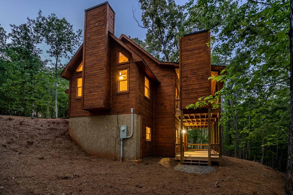Mineral Bluff, GA 30559,58 Wolf Creek Drive