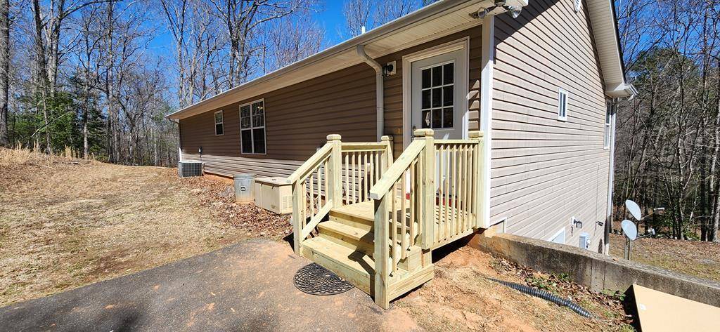 Mccaysville, GA 30555,600 Indian Trail