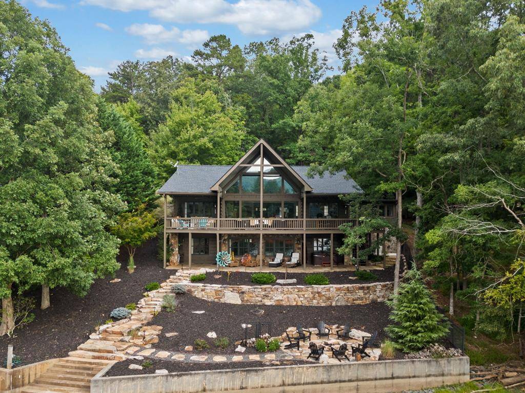 Blue Ridge, GA 30513,30 Cherokee Lane