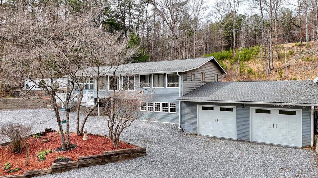 Warne, NC 28909,3514 Old Hwy 64 W