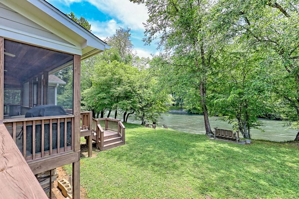 Hayesville, NC 28904,765 River Oaks Drive