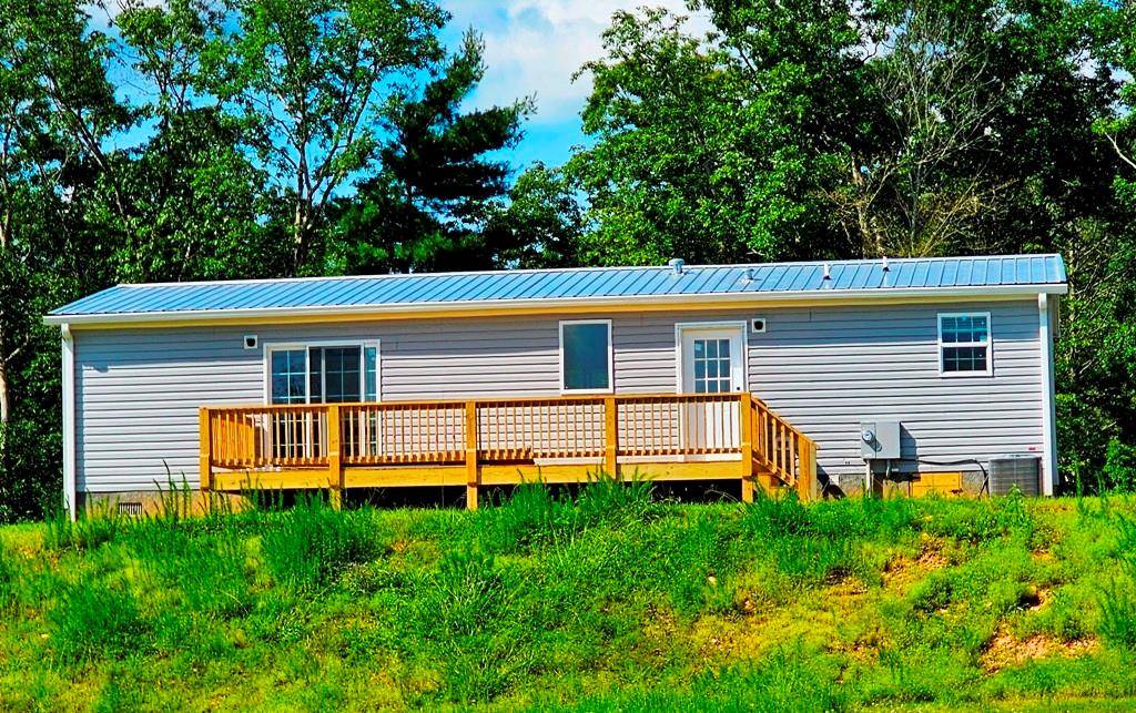 Murphy, NC 28906,170 Linda Lane