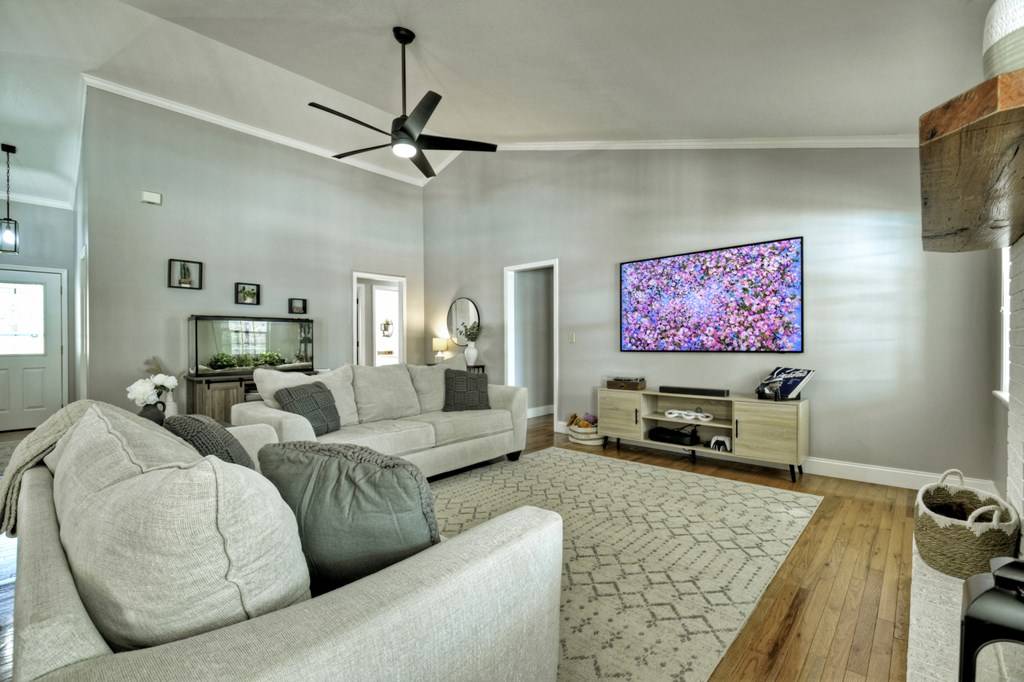 Blairsville, GA 30512,21 Coco Lane