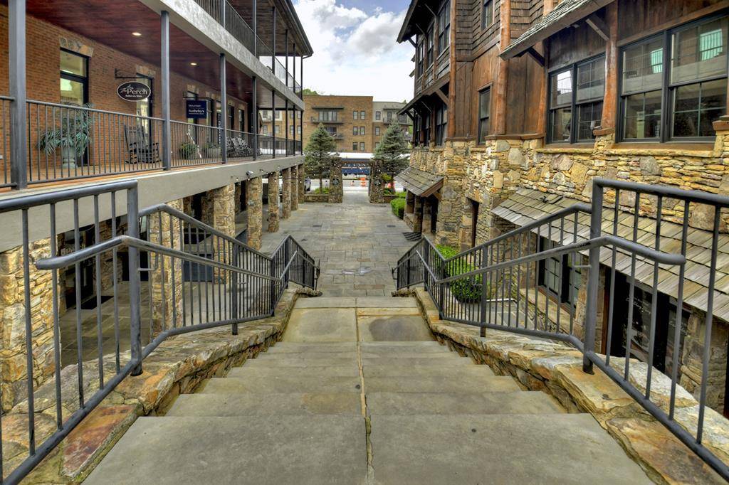 Blue Ridge, GA 30513,588 Main Street