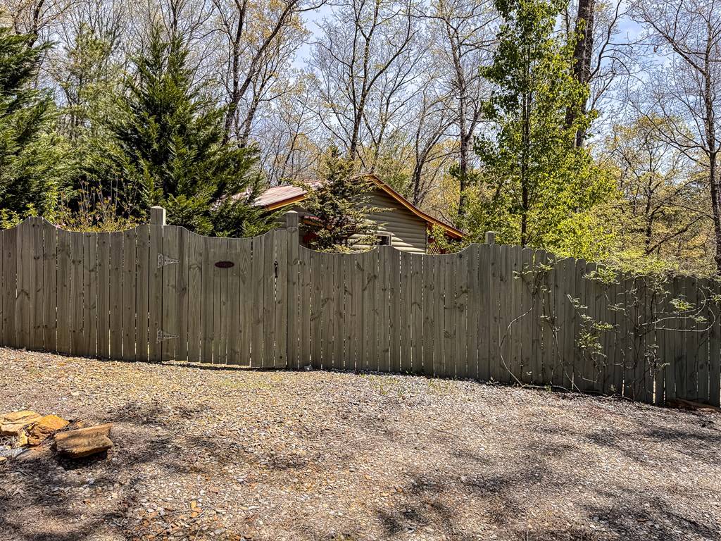 Murphy, NC 28906,190 Fern Forest Trail