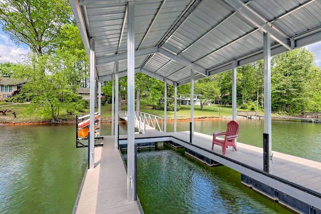 Hiawassee, GA 30546,1204 Dogwood Trail