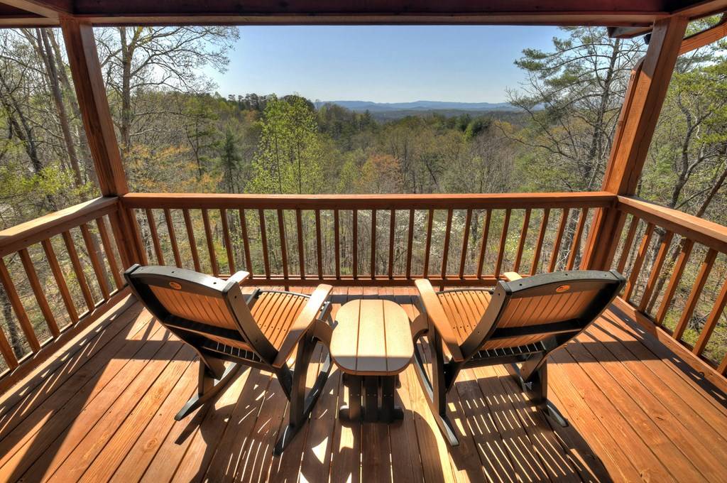 Morganton, GA 30560,143 Katydid Road