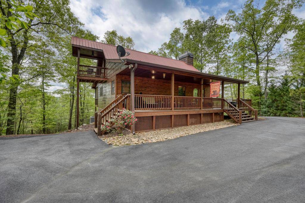 Mineral Bluff, GA 30559,681 The Woods Road