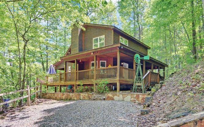 Blairsville, GA 30512,228 Flat Rock Valley Road