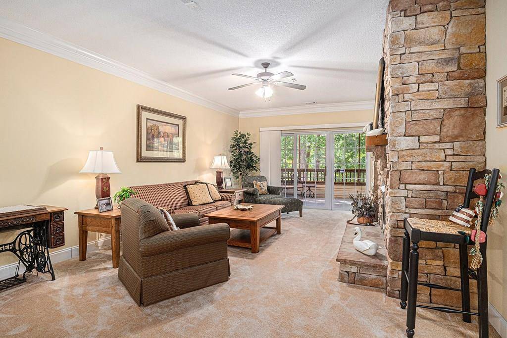 Clayton, GA 30525,94 Gleneagle Court C202
