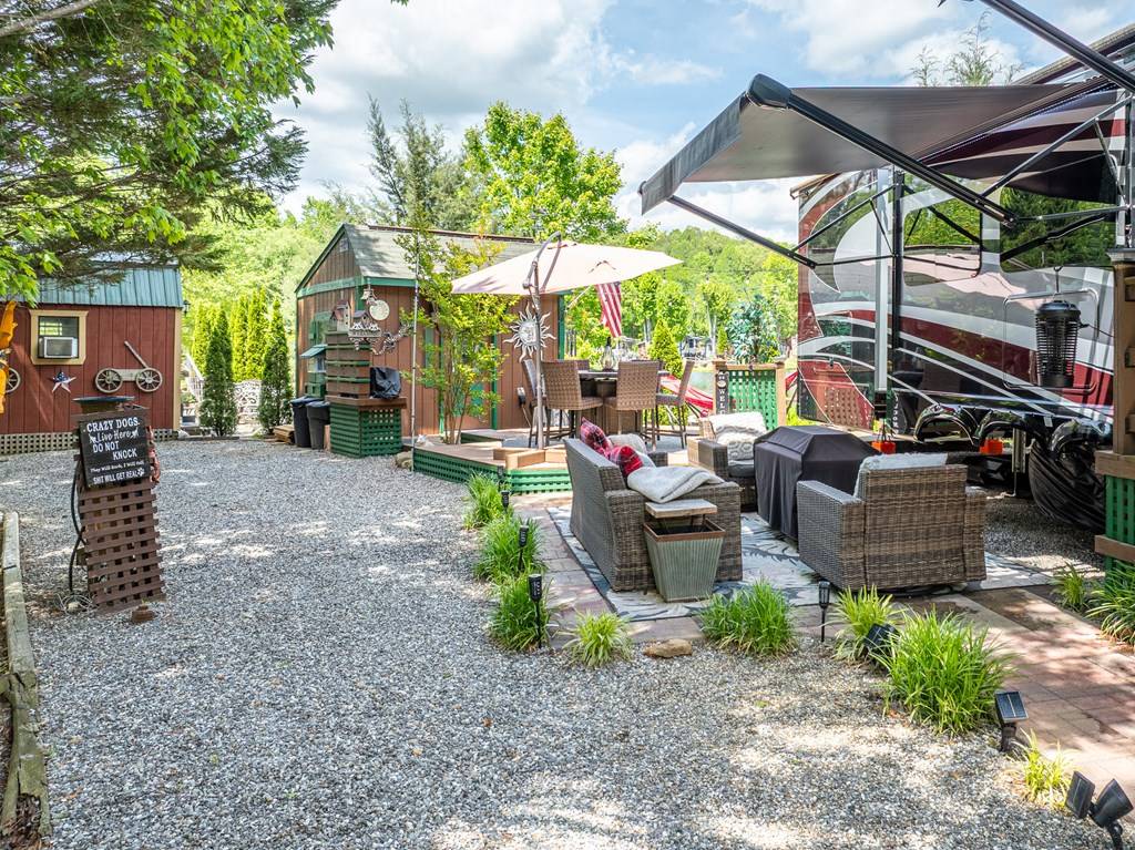 Blairsville, GA 30512,344 Choestoe Falls Circle
