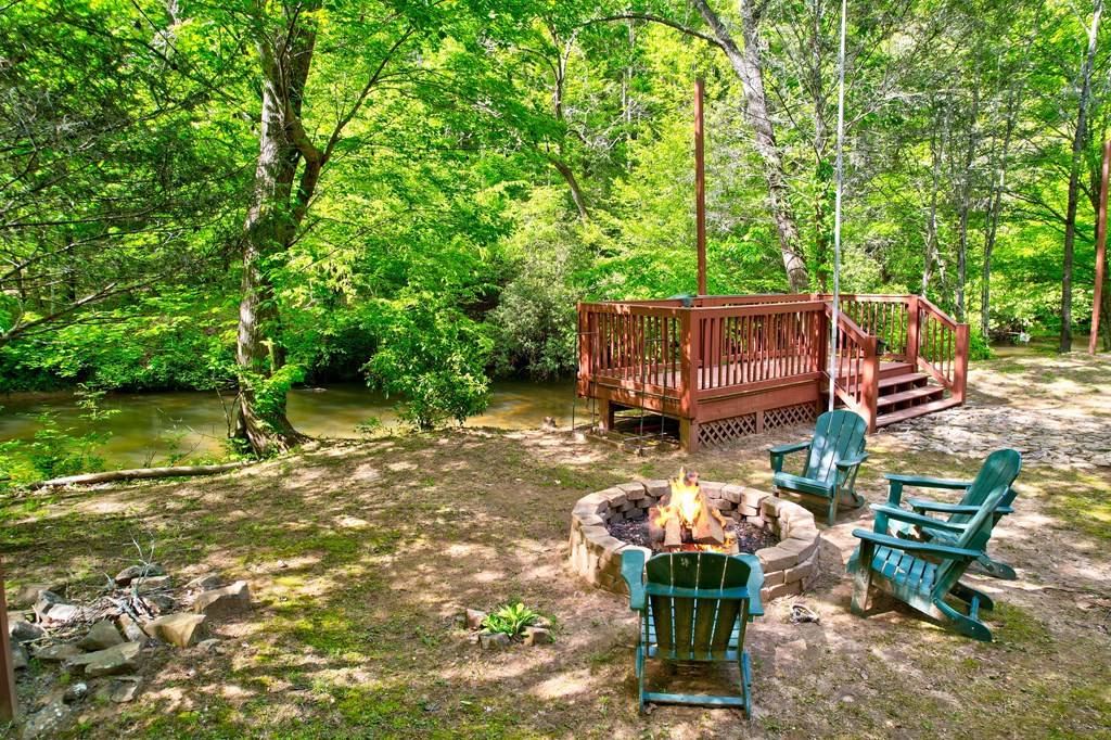 Suches, GA 30572,369 Trillium Road
