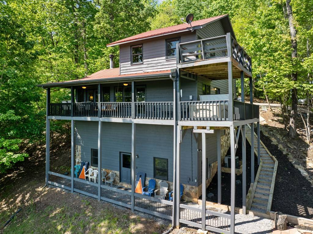 Morganton, GA 30560,220 Eagle Ridge