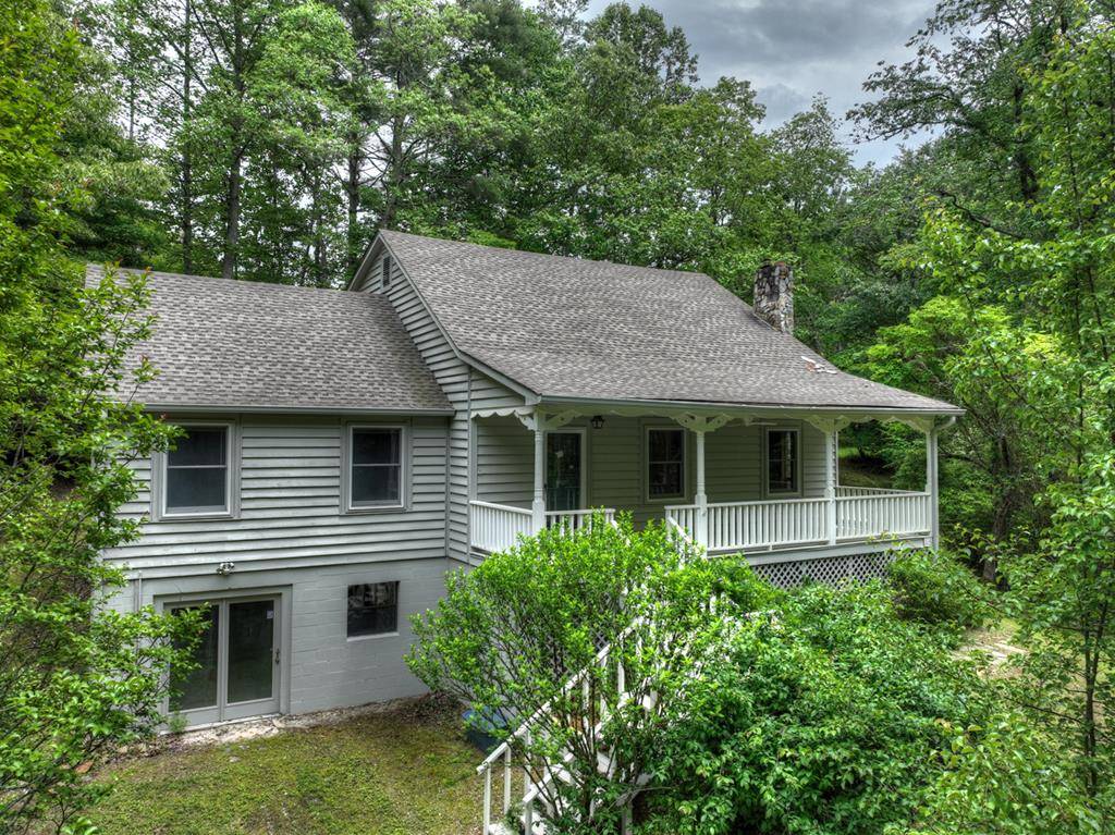 Blairsville, GA 30512,102 Captains Cove