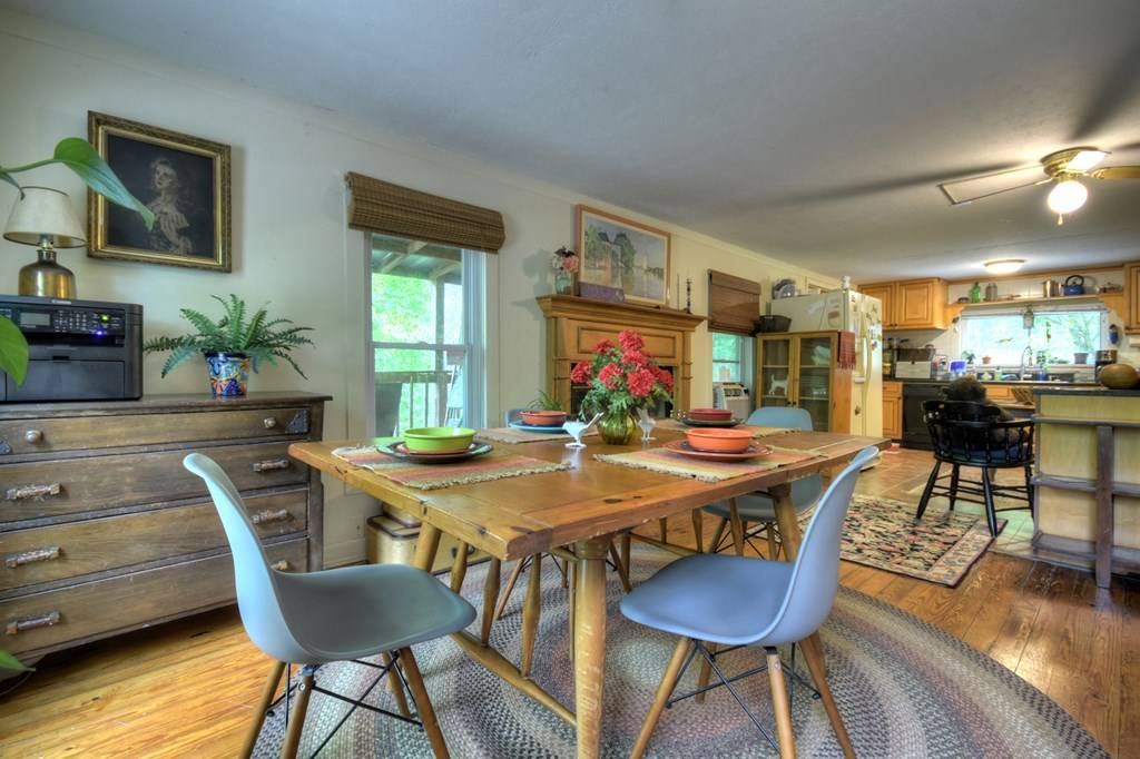 Mccaysville, GA 30555,191 Hilltop Circle