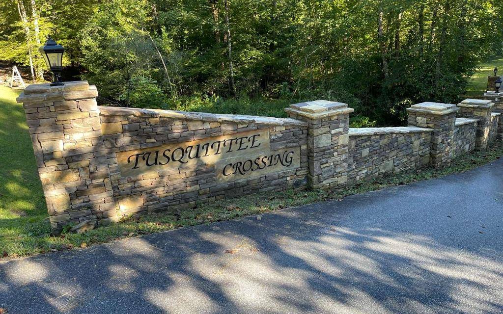 Hayesville, NC 28904,5 Tusquittee Crossing