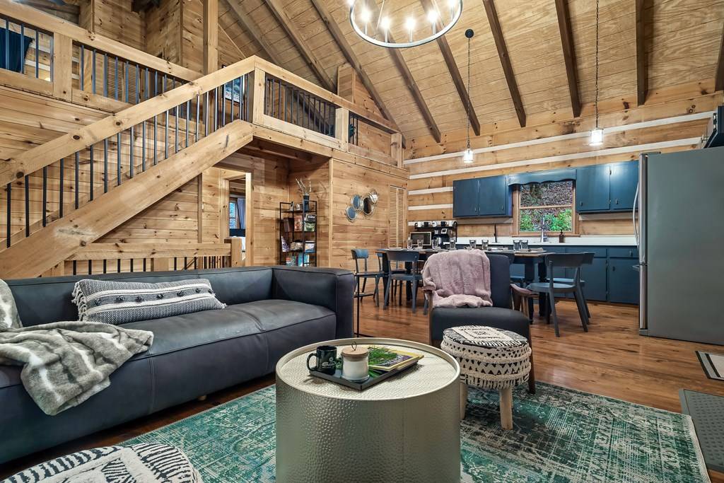 Blue Ridge, GA 30513,421 Weeks Creek Road
