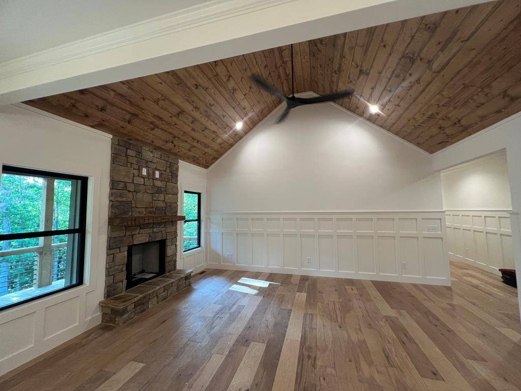 Talking Rock, GA 30540,81 Country Road