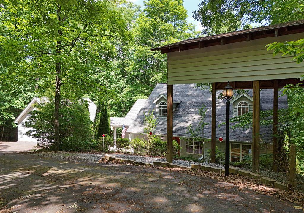 Blairsville, GA 30512,278 Coosa Run