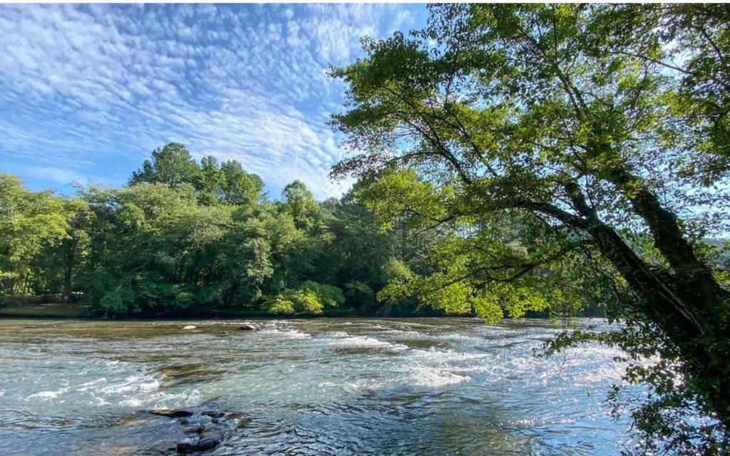 Blue Ridge, GA 30513,140 Riverview Terrace
