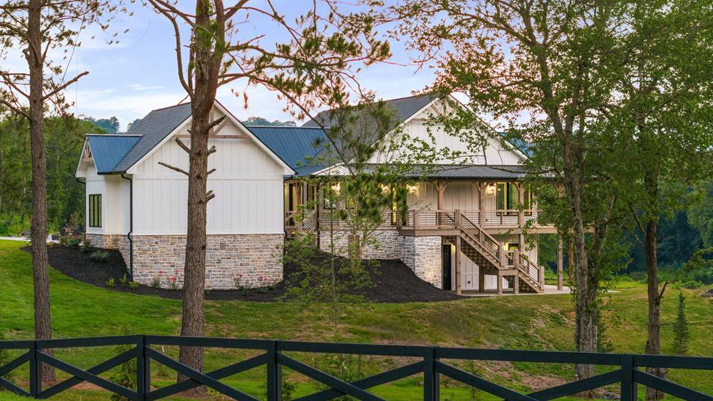Copperhill, TN 37317,1769 Grassy Creek Road