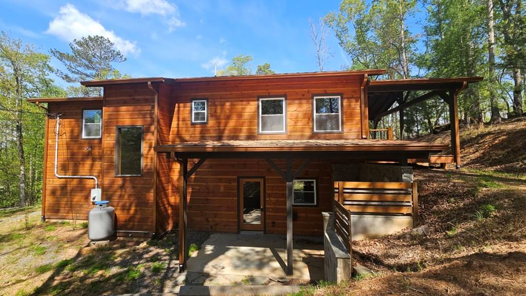 Ellijay, GA 30540,28 Francis Way