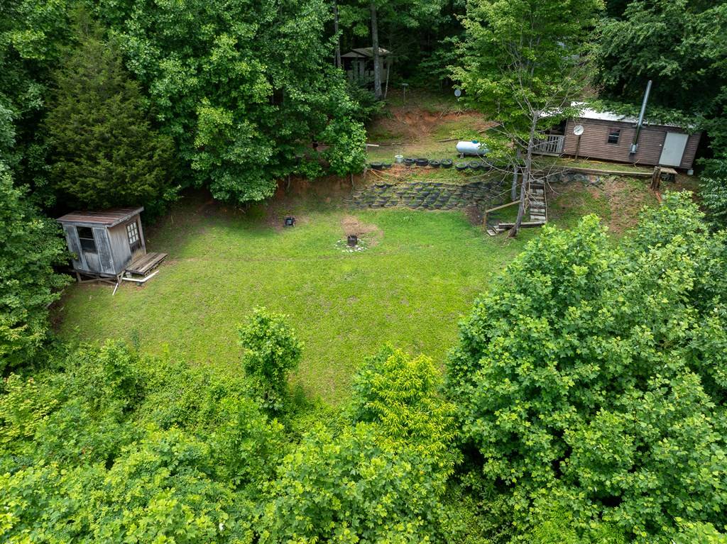 Murphy, NC 28906,318 Page Lane