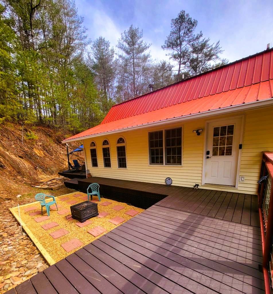 Murphy, NC 28906,9 Domenico Drive
