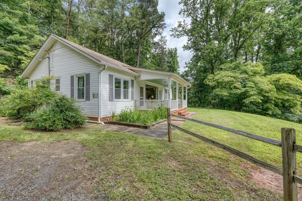 Hayesville, NC 28904,131 Wonderview Drive