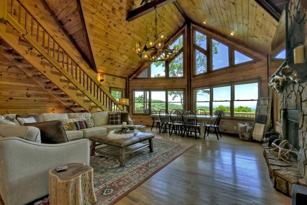 Morganton, GA 30560,305 Enchanting Circle