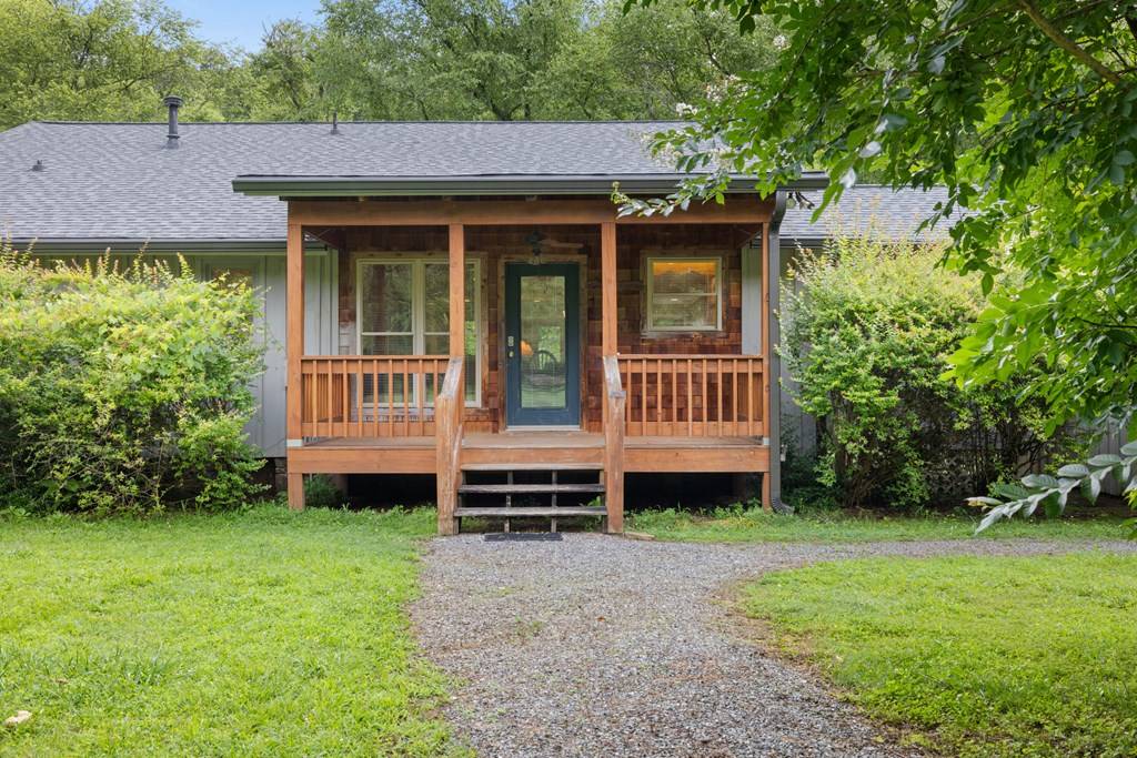 Hayesville, NC 28904,76 Misty River Lane